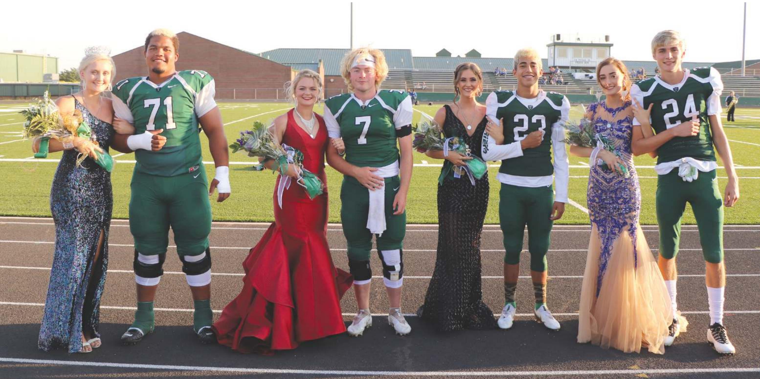 Photo by Tim Billy Pictured is the 2020 Fall Homecoming Court. From left is Katelyn Jones, Aden Kelley, Abby Payne, Jaxon Ward, Kiersten Yoder, Ethan Hamberlin, Shaylee Maddox and Jaxen Mannering. Jones was named Homecoming Queen and Kelley was named Homecoming King.